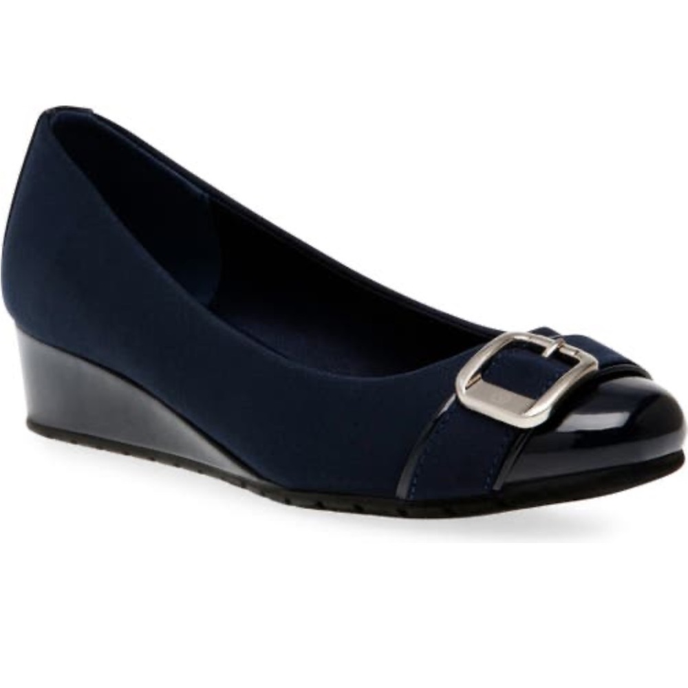 NWT Anne Klein navy Morgan Wedge pump 7 1/2